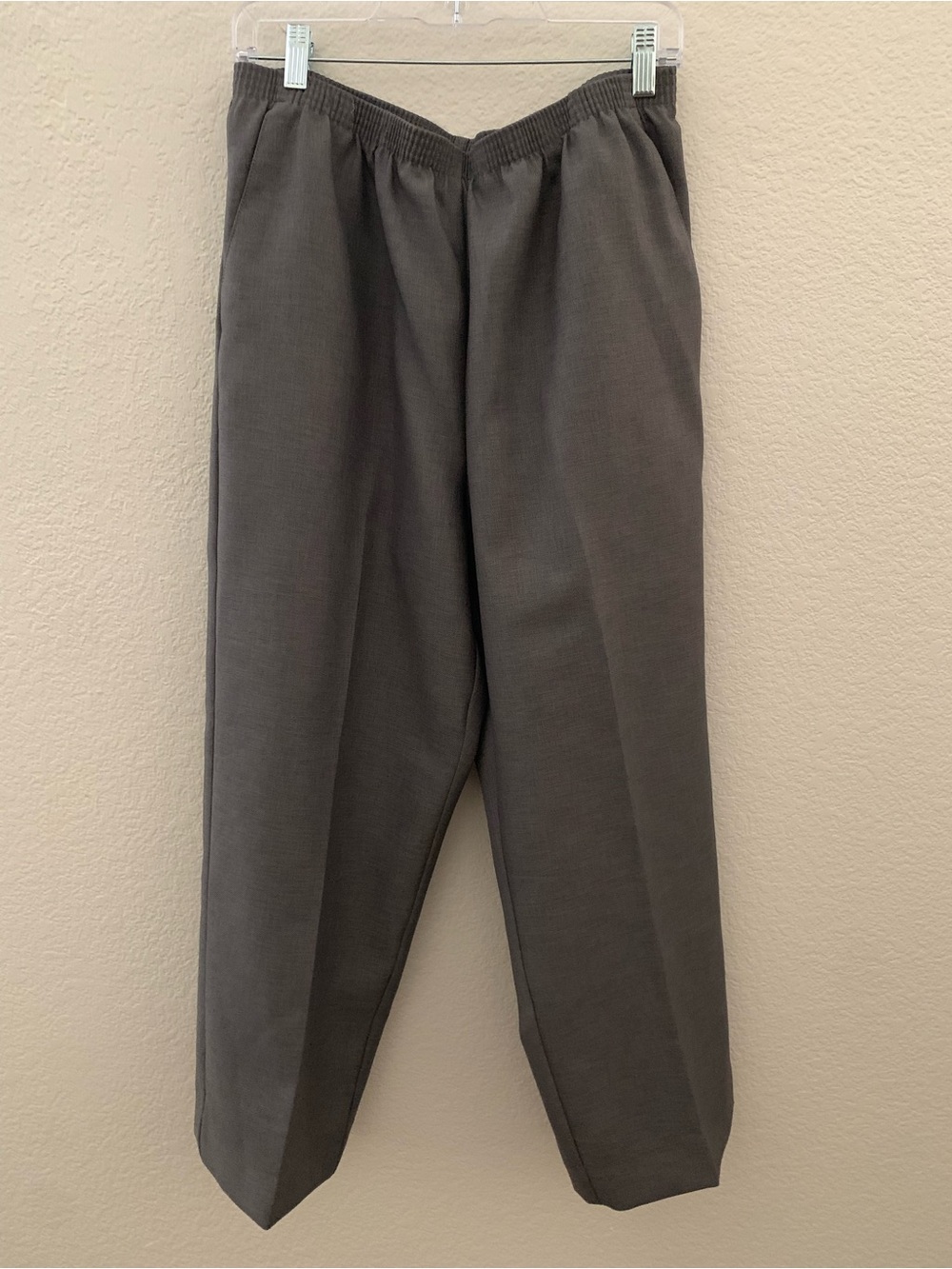 Alfred Dunner Vintage Grey Elastic Waist Pull On Pants Size 12
